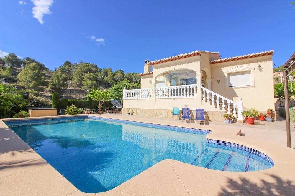 Villa Empedrola - Plaza Mayor Calpe Eksteriør billede